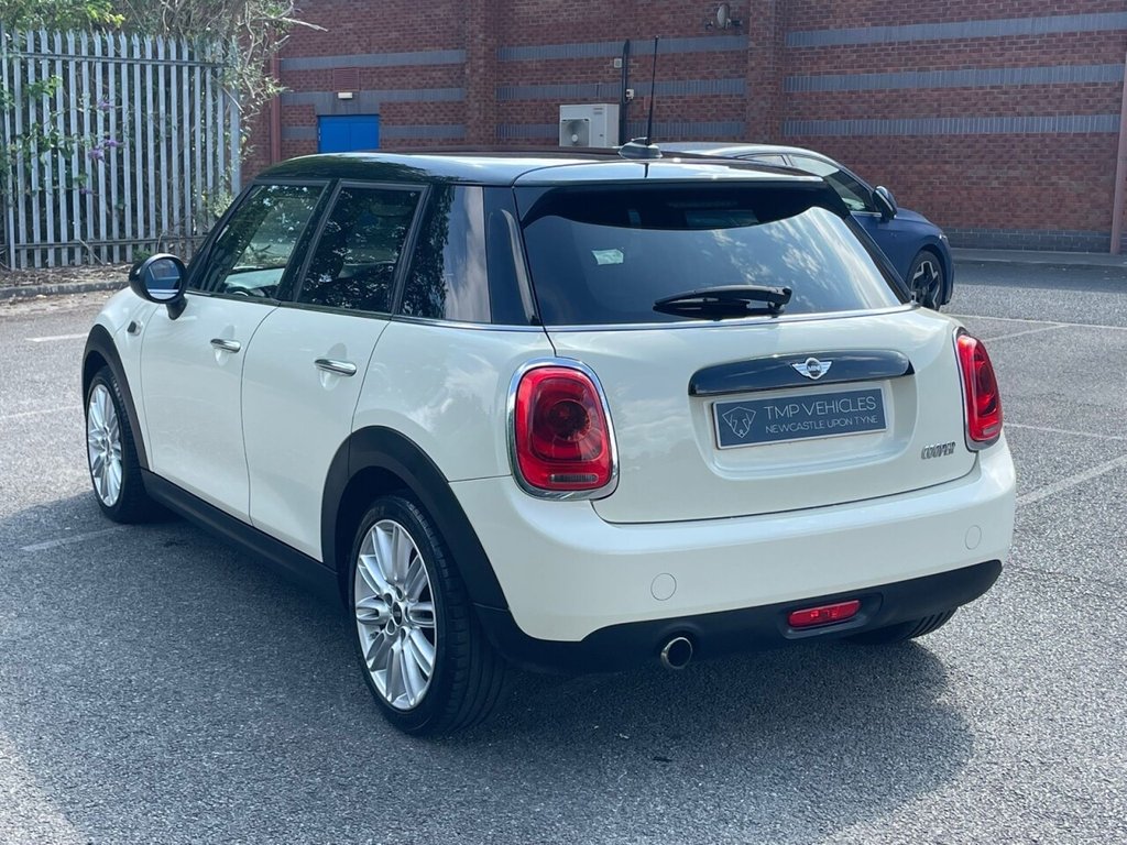 MINI Hatch
