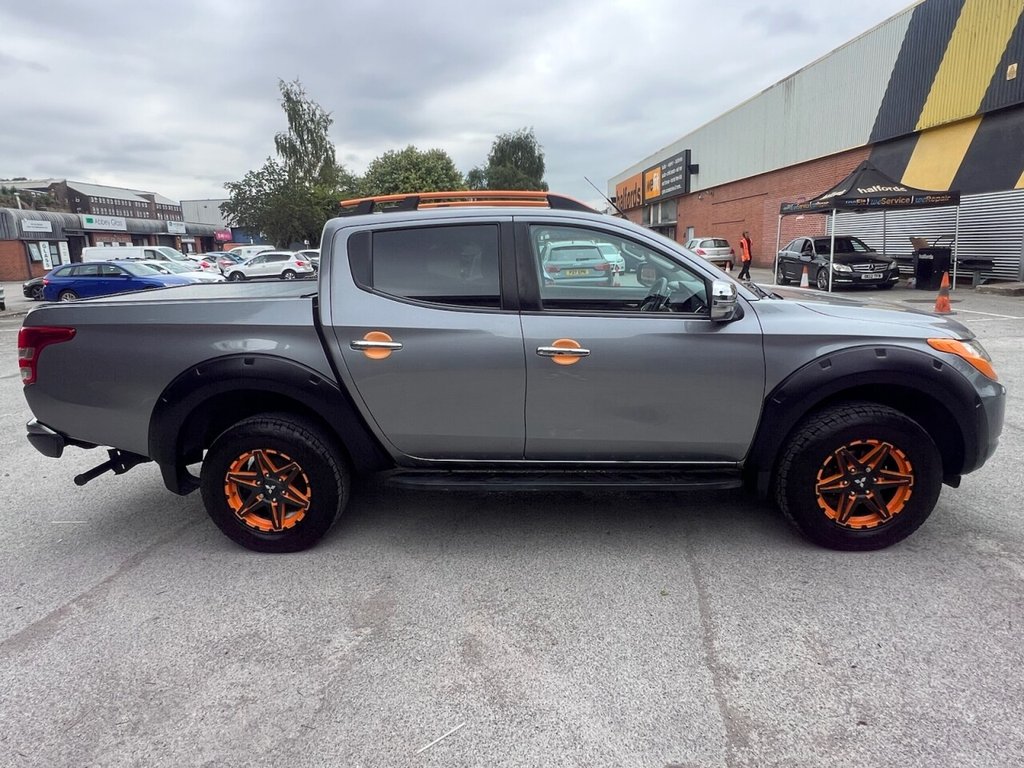 Mitsubishi L200