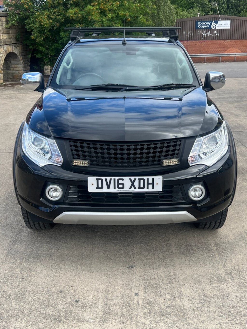 Mitsubishi L200