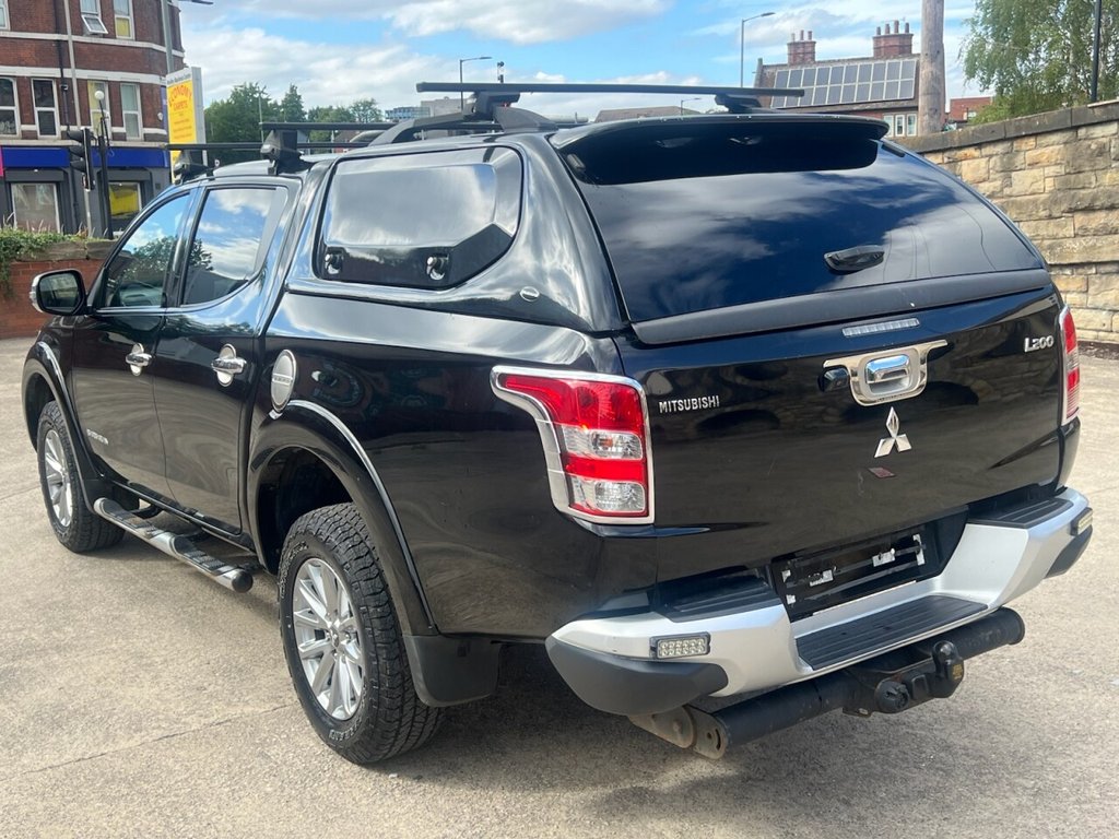 Mitsubishi L200