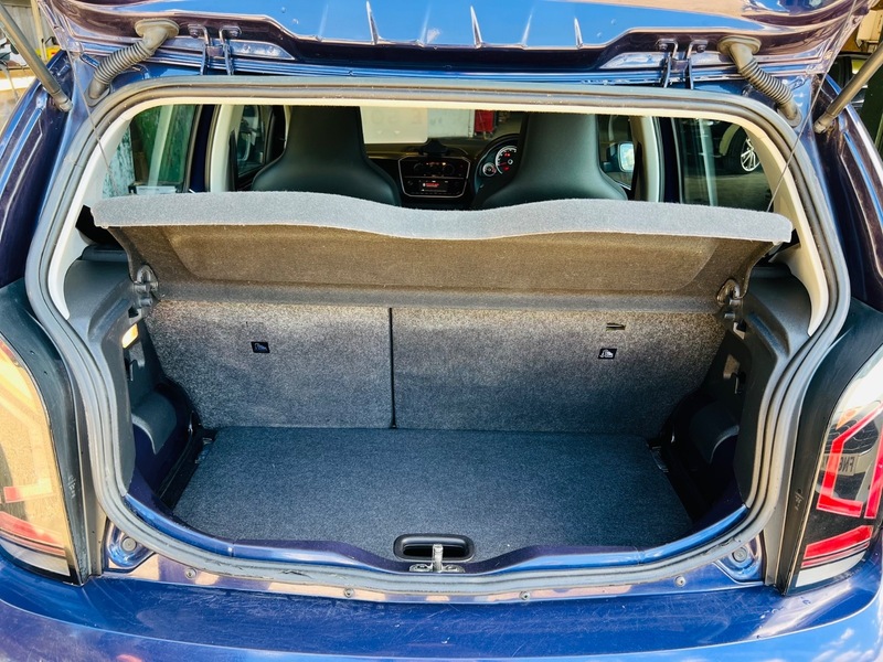 Volkswagen UP
