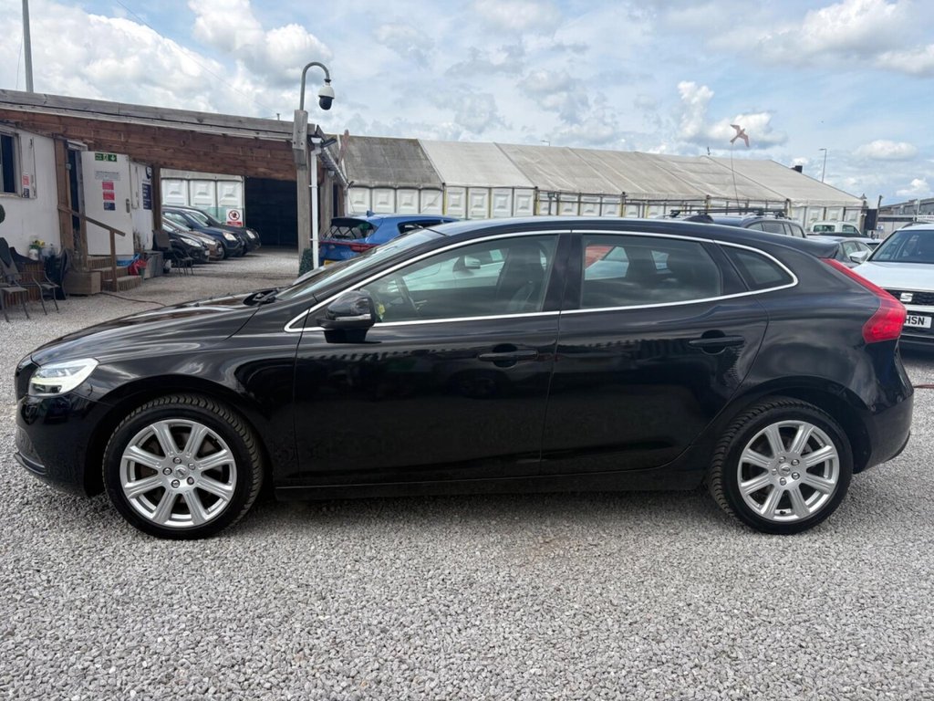 Volvo V40