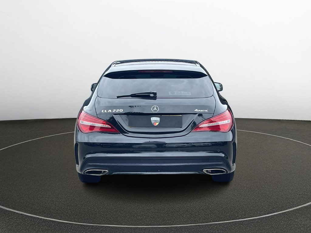 Mercedes Benz CLA