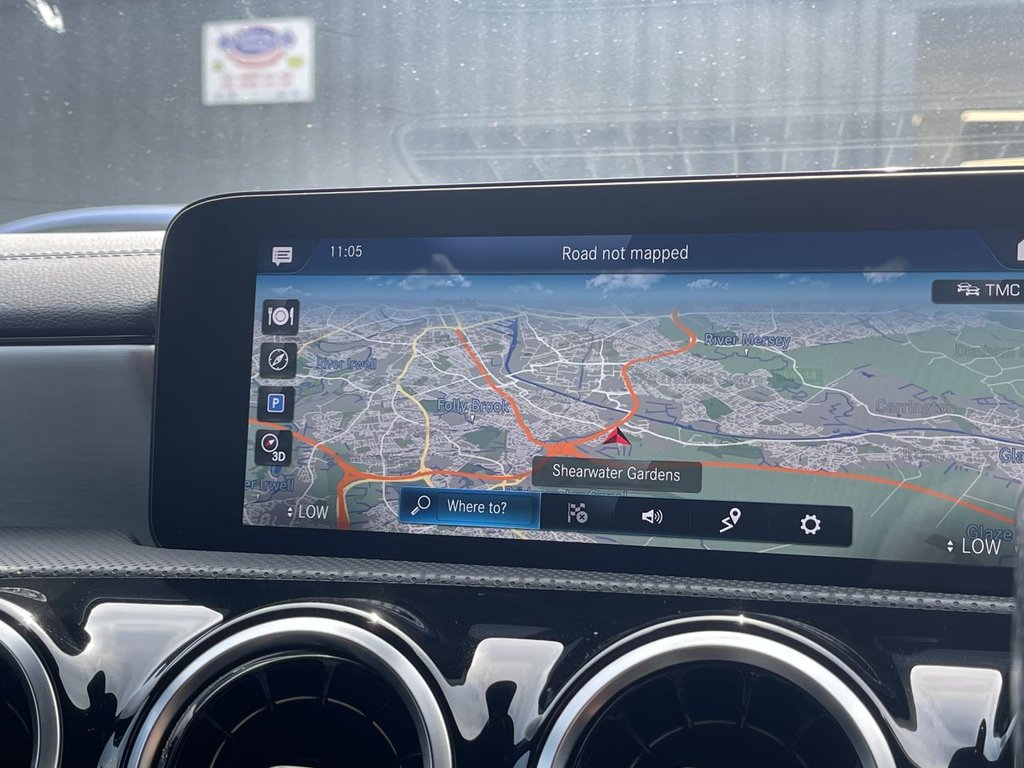 Mercedes Benz CLA