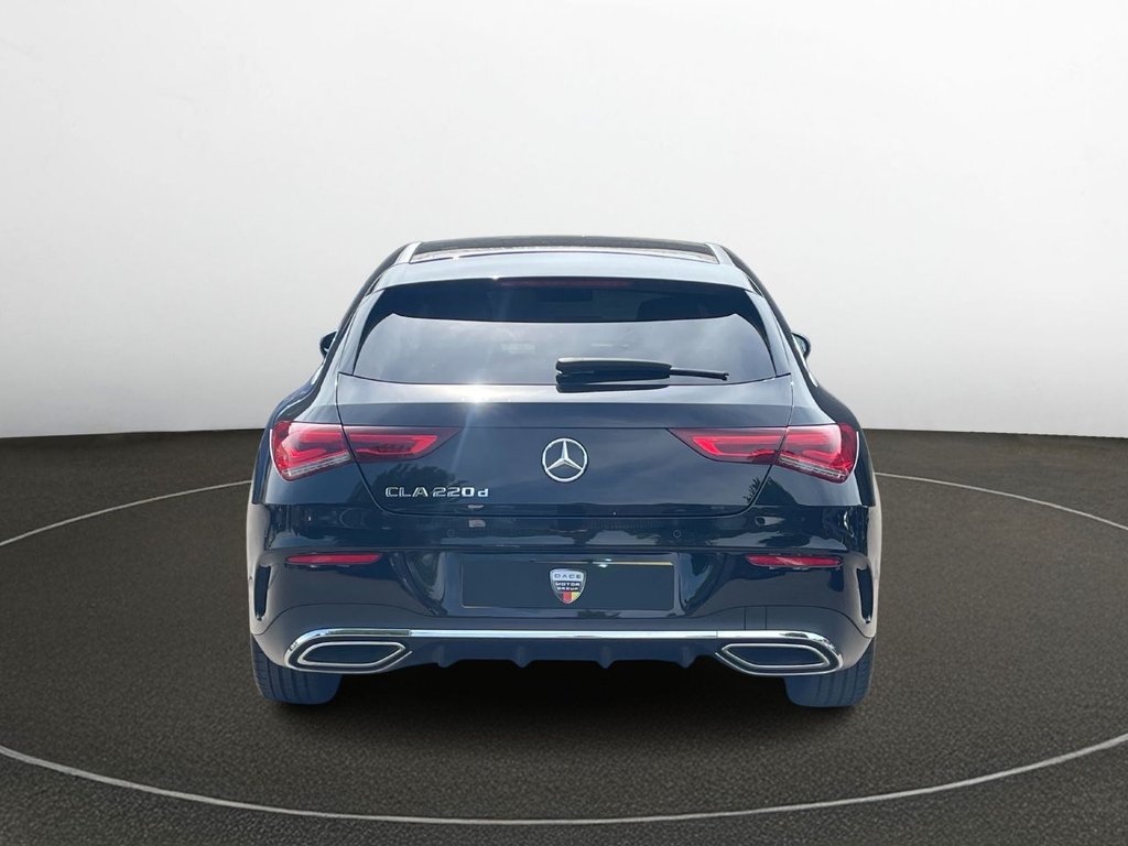 Mercedes Benz CLA