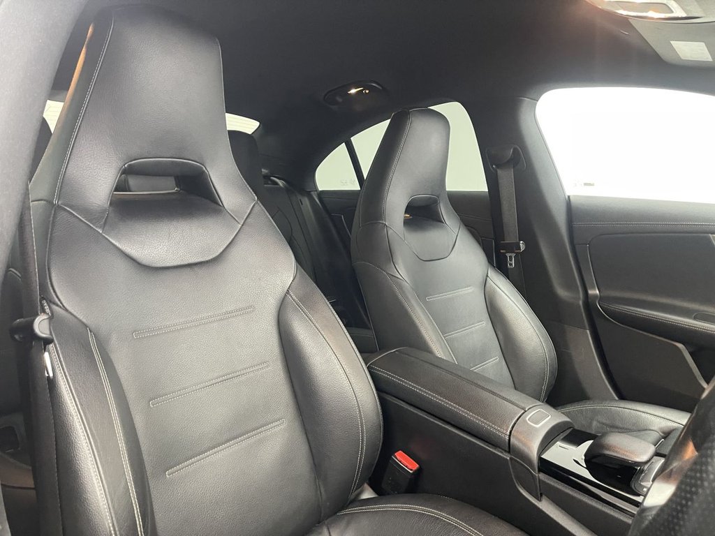 Mercedes Benz CLA