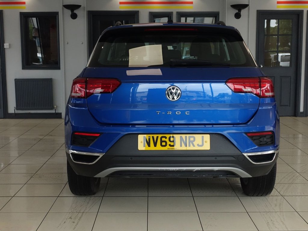 Volkswagen T Roc