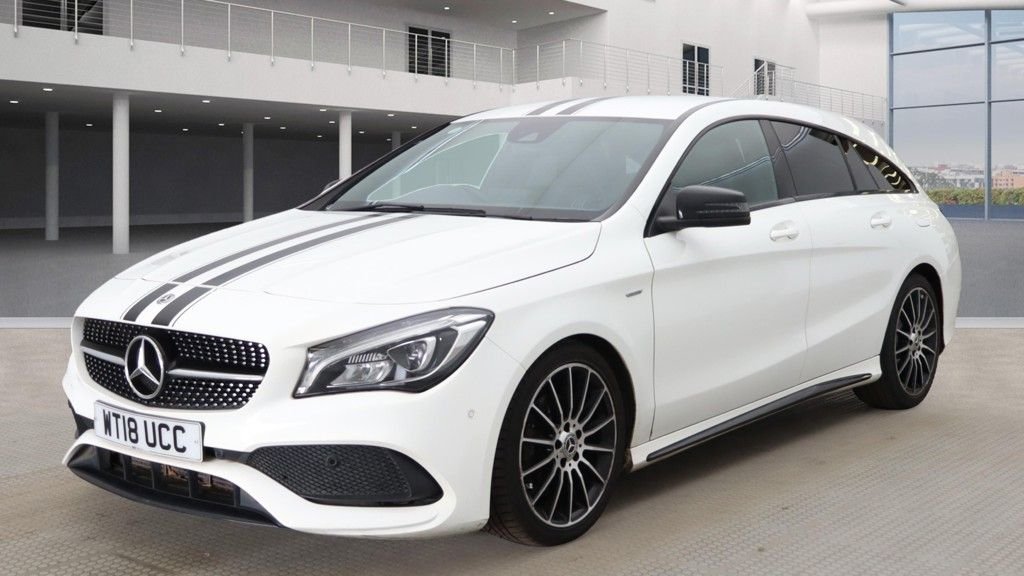 Mercedes Benz CLA