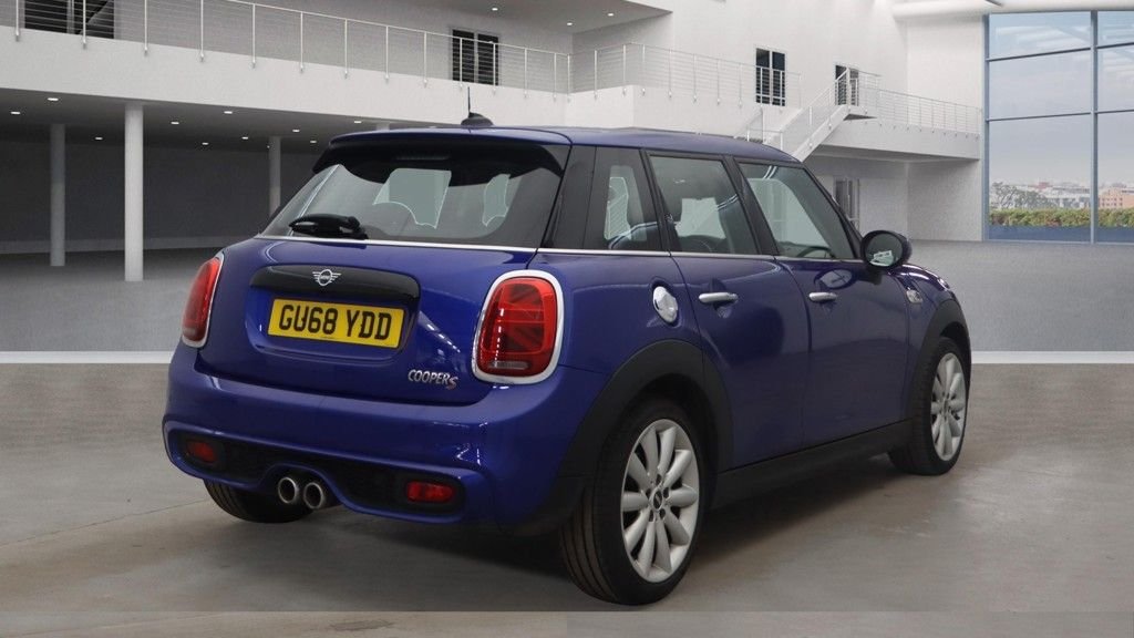 MINI Hatch