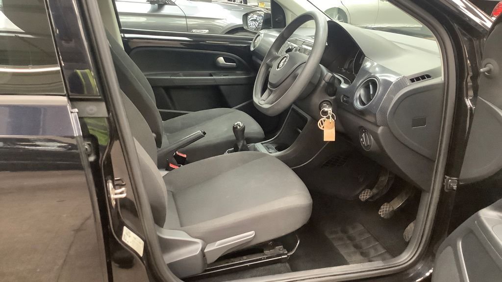 Volkswagen UP