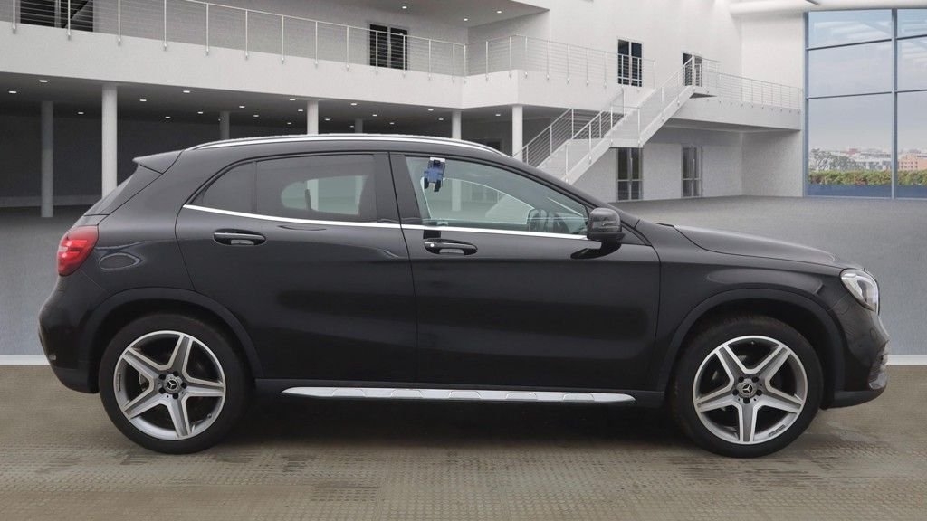 Mercedes Benz GLA Class