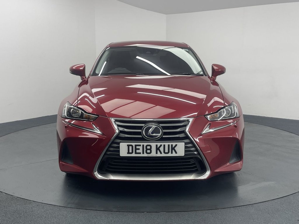 Lexus IS