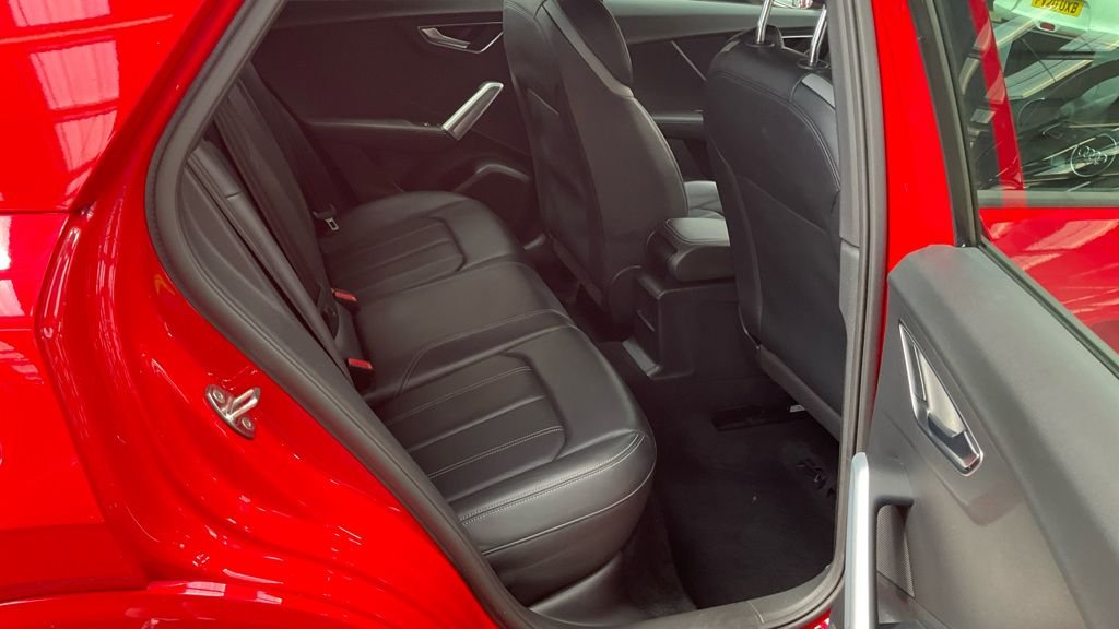 Audi SQ2