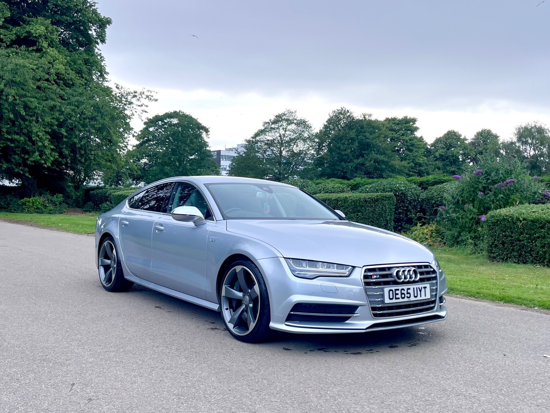 Audi S7