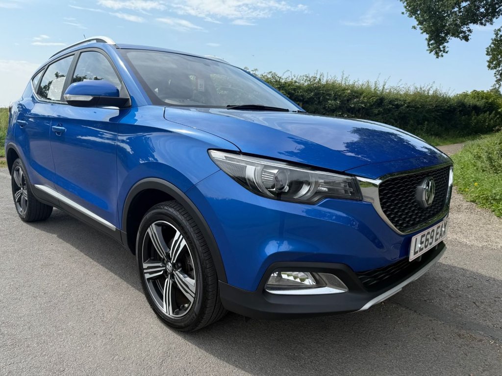 MG ZS