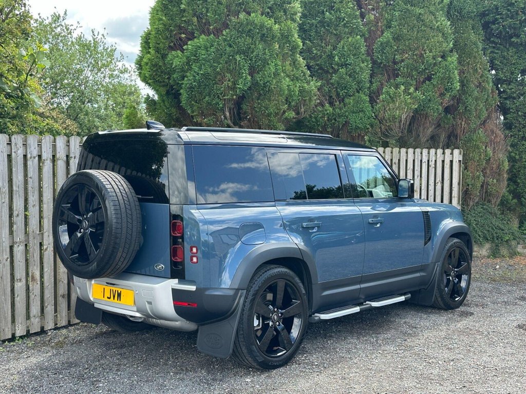 Land Rover 110