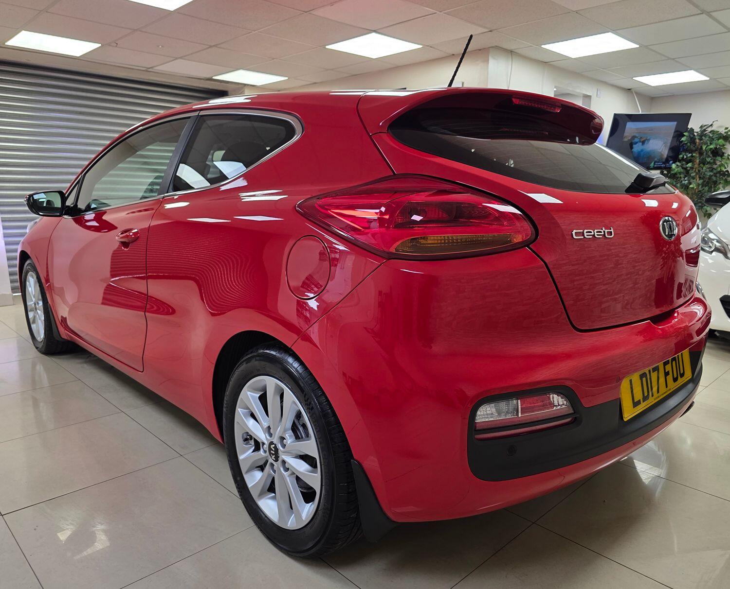 Kia PRO_CEE'D