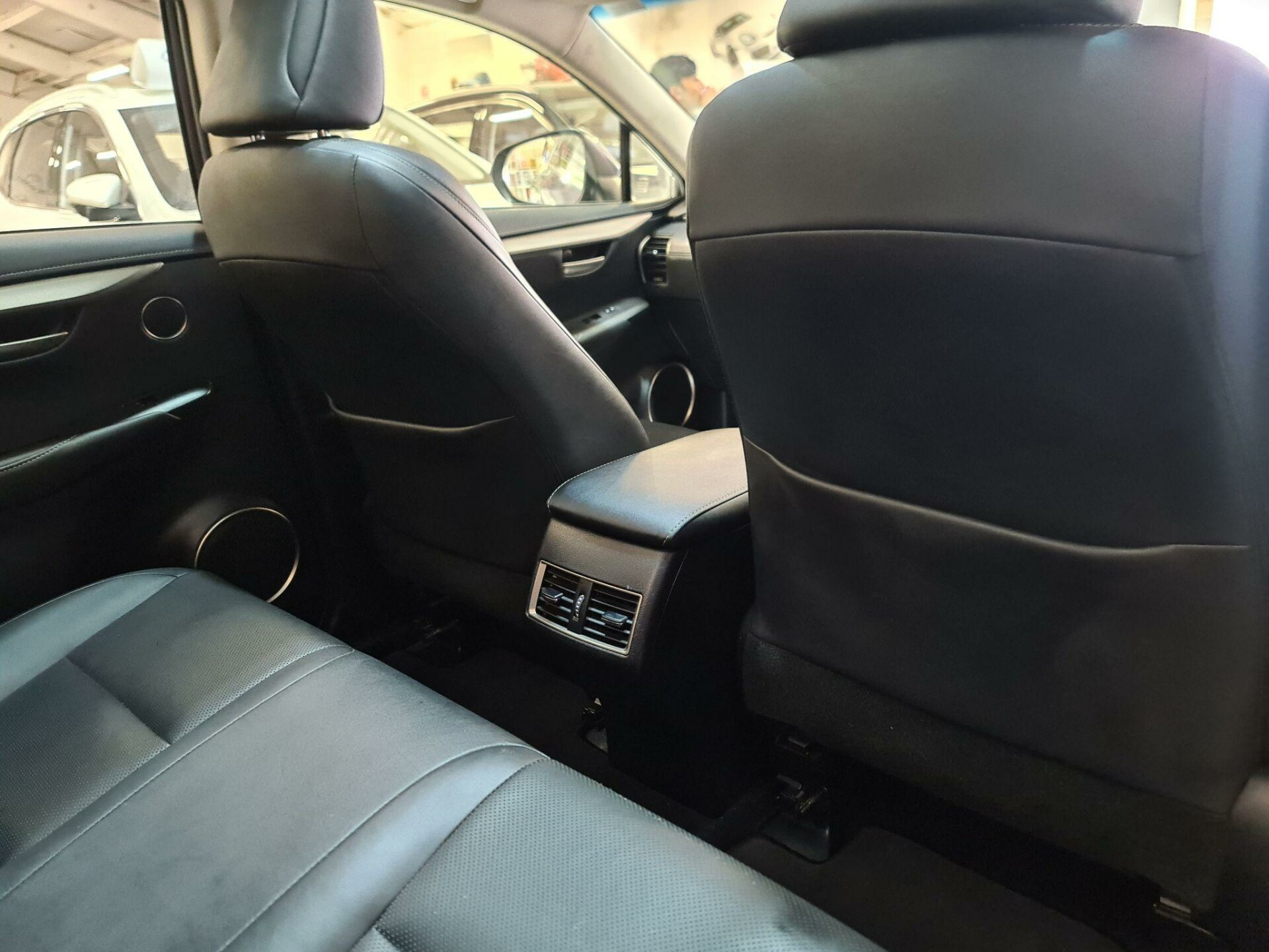 Lexus NX 300h
