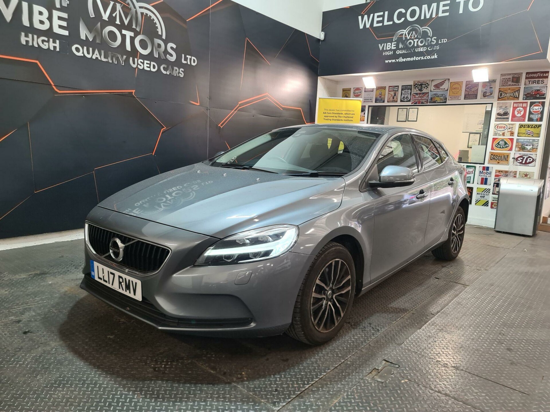 Volvo V40