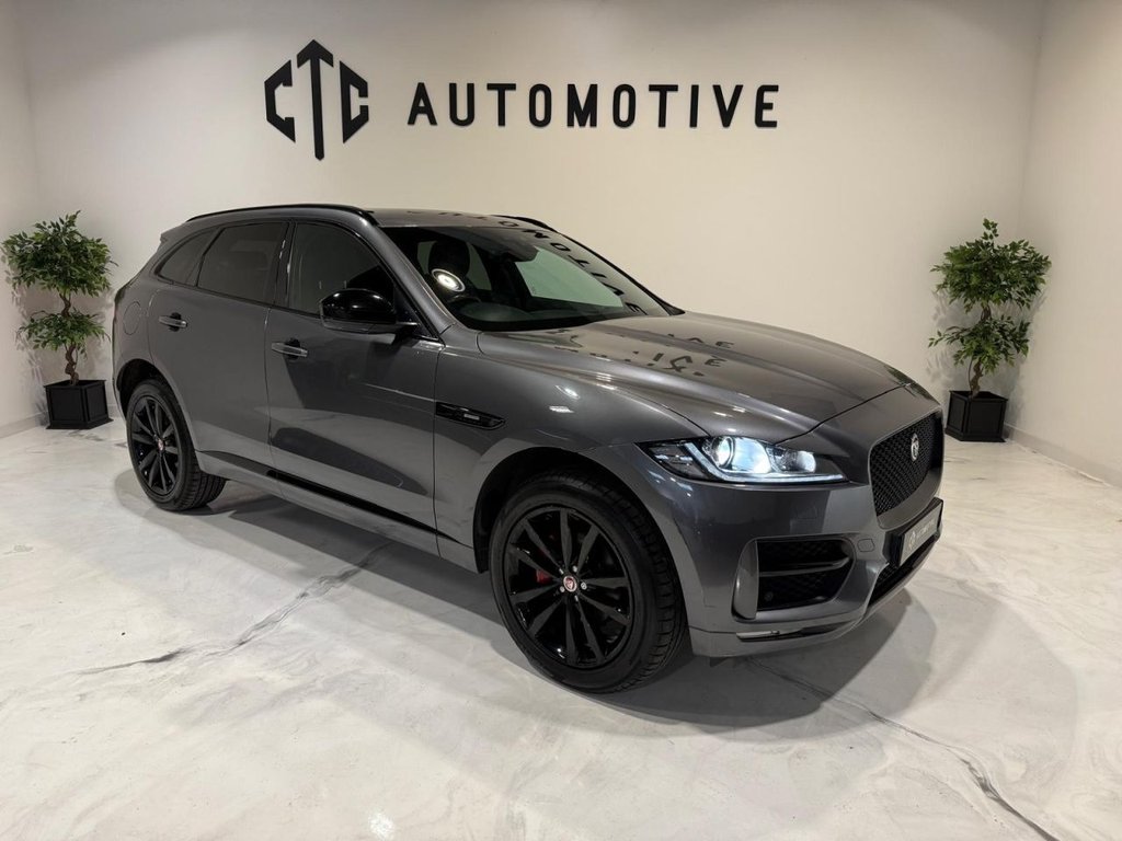 Jaguar F Pace