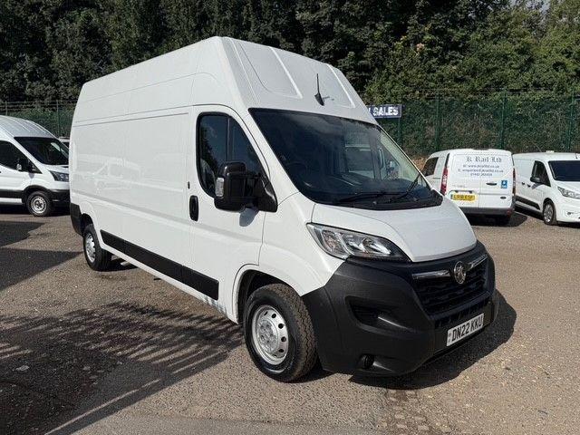 Vauxhall Movano
