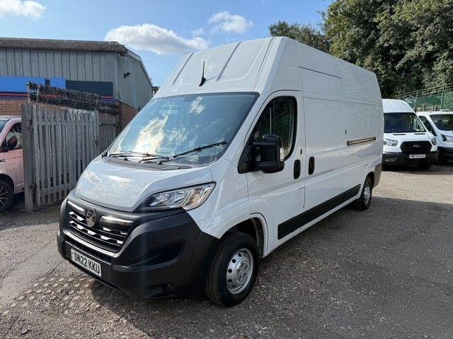 Vauxhall Movano