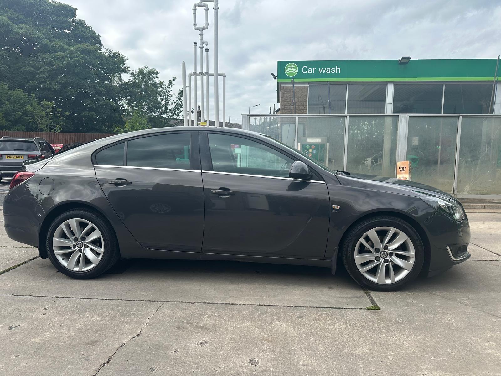Vauxhall Insignia