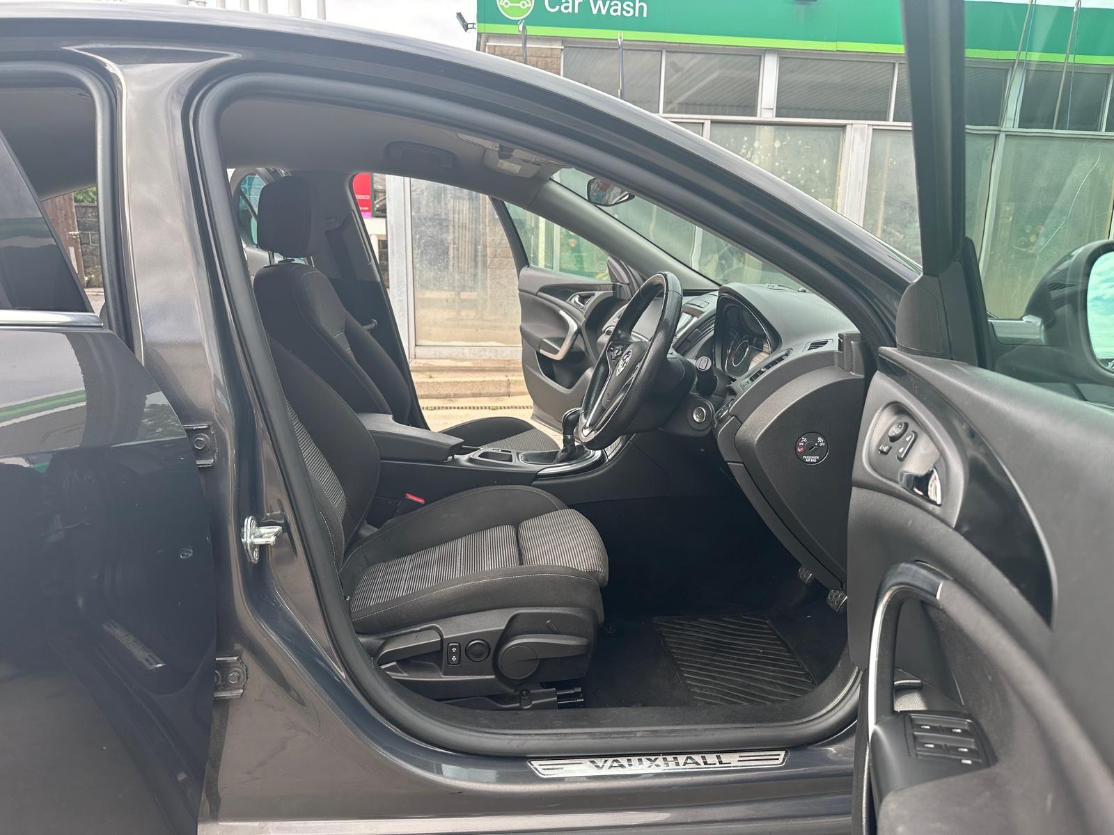 Vauxhall Insignia