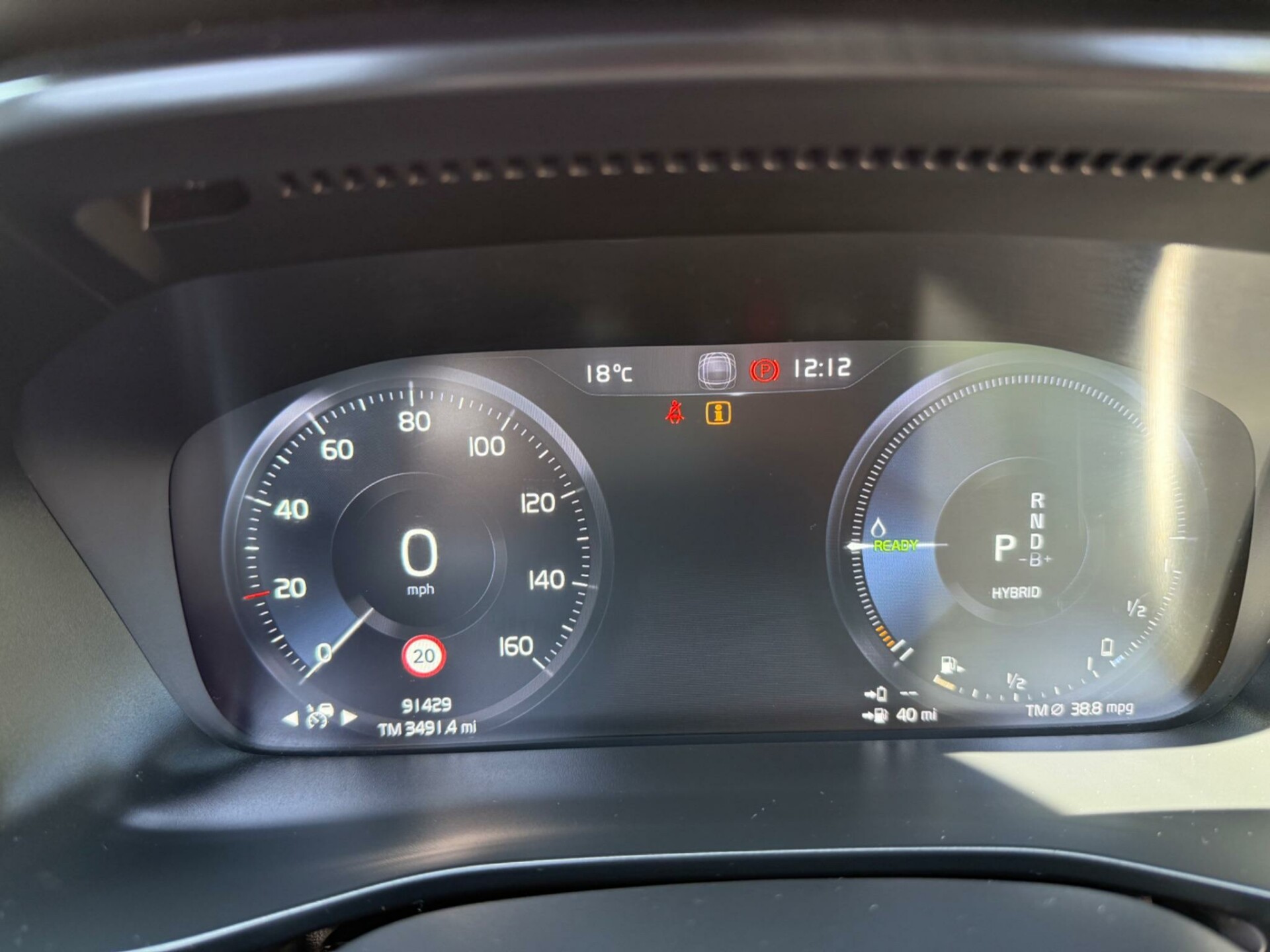 Volvo XC40