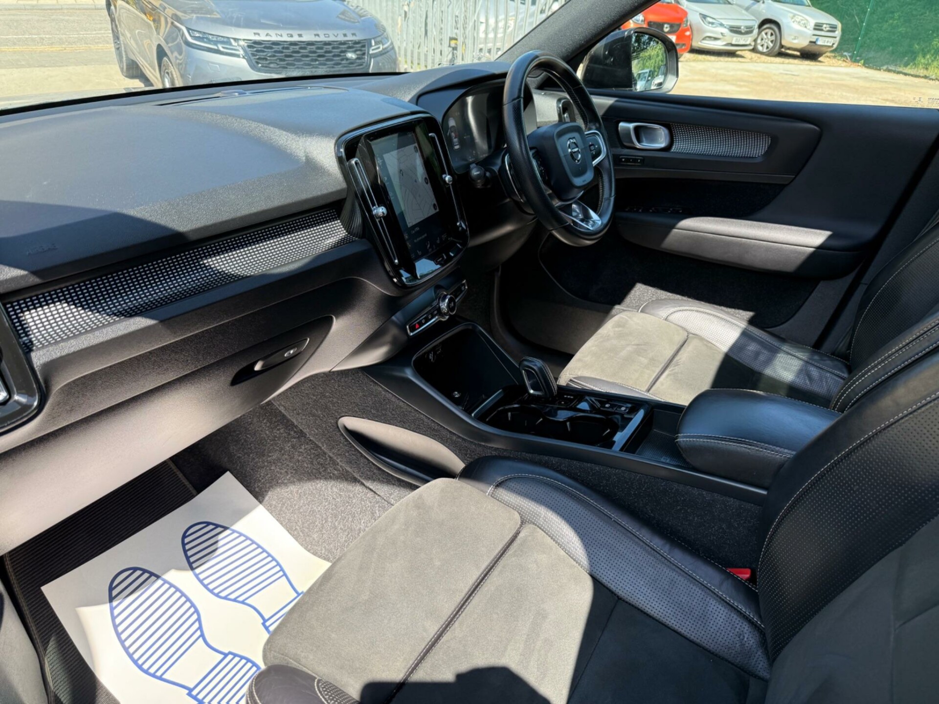 Volvo XC40