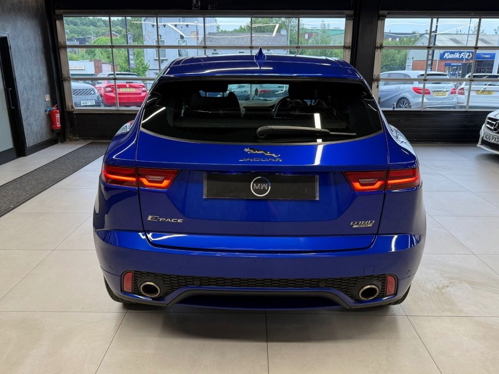 Jaguar E Pace