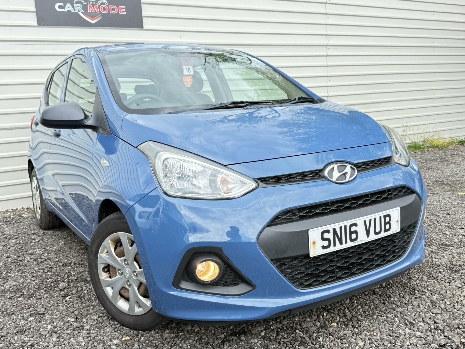 Hyundai i10