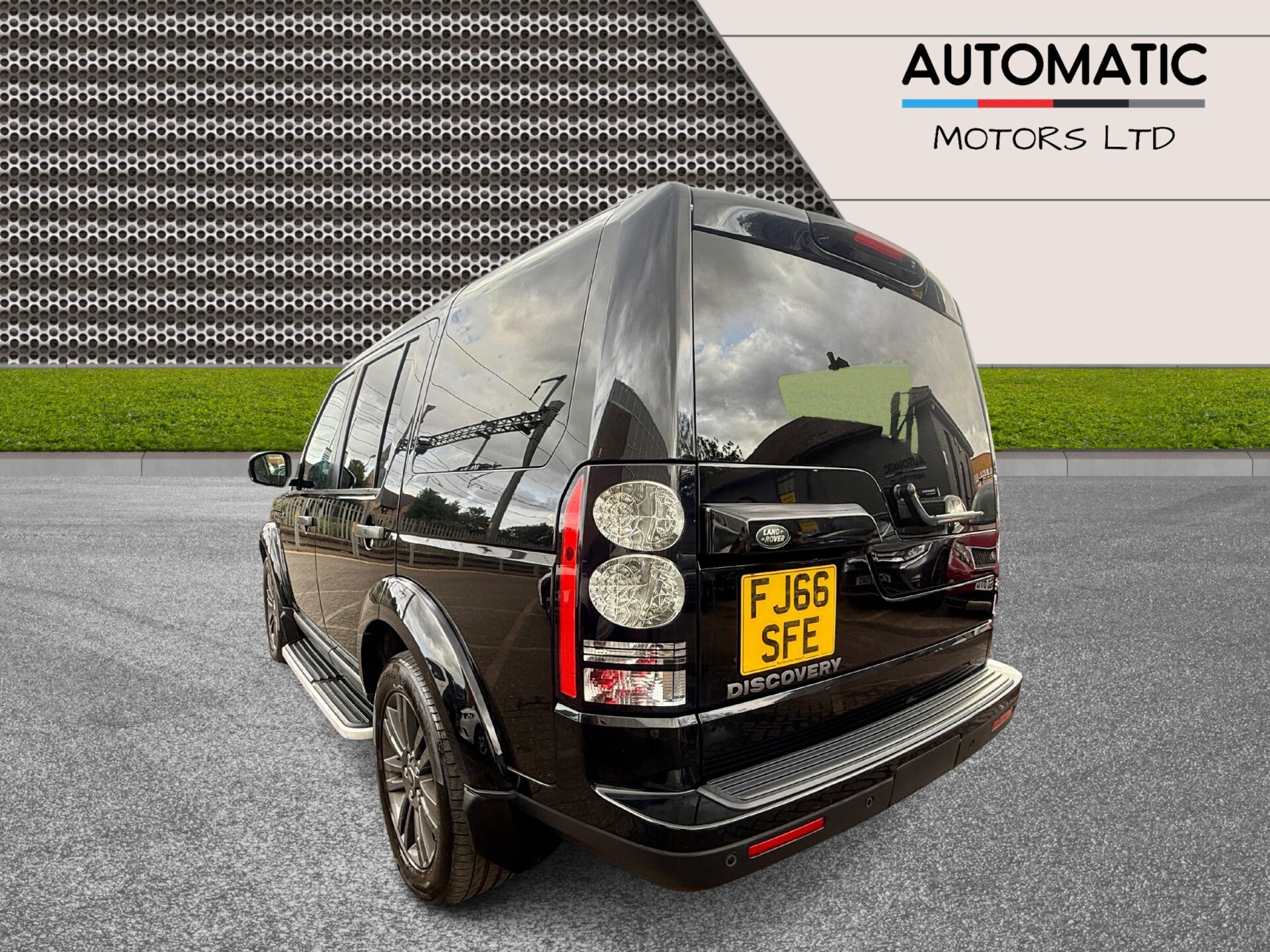 Land Rover Discovery 4