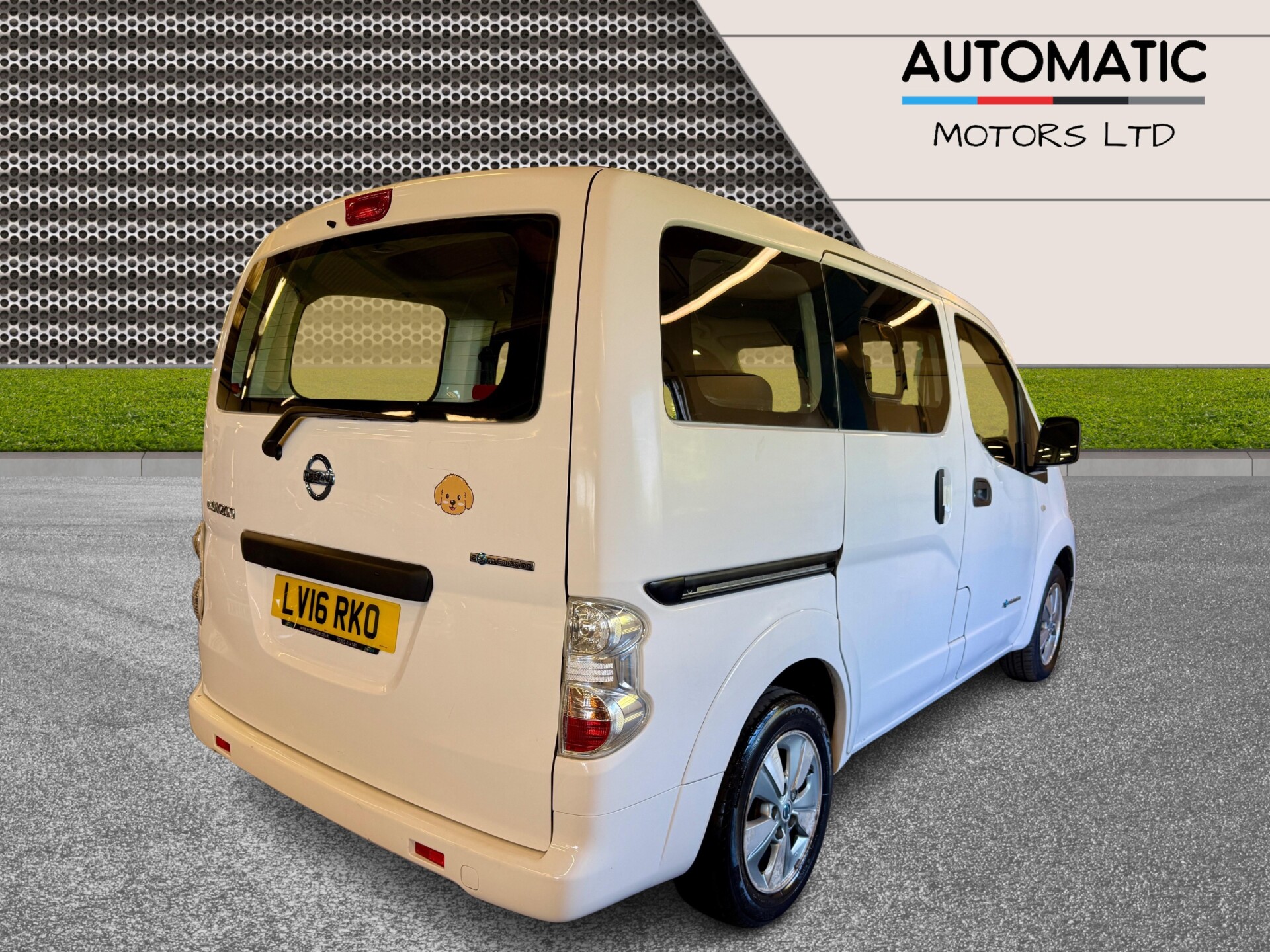 Nissan eNV200