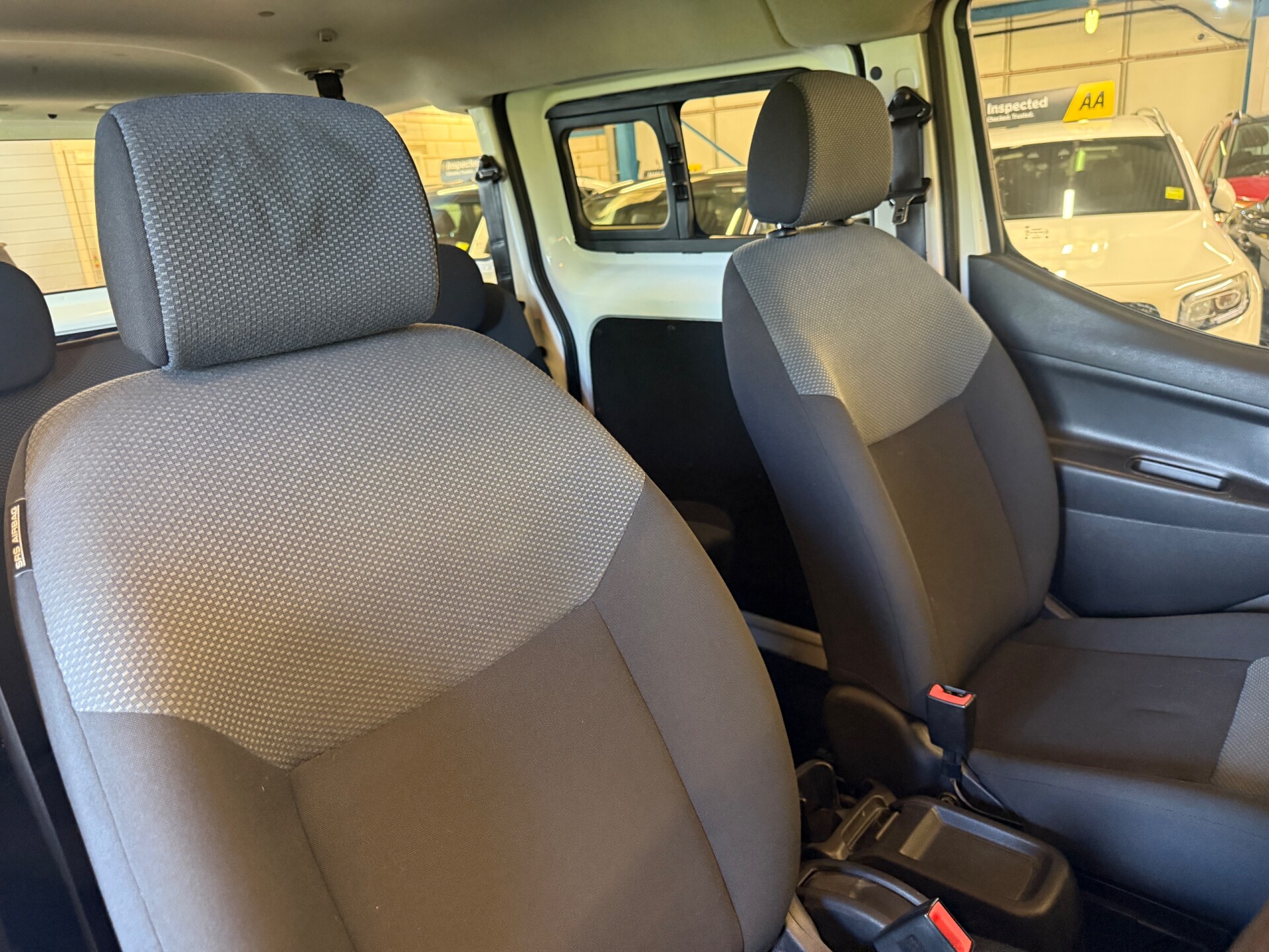 Nissan eNV200