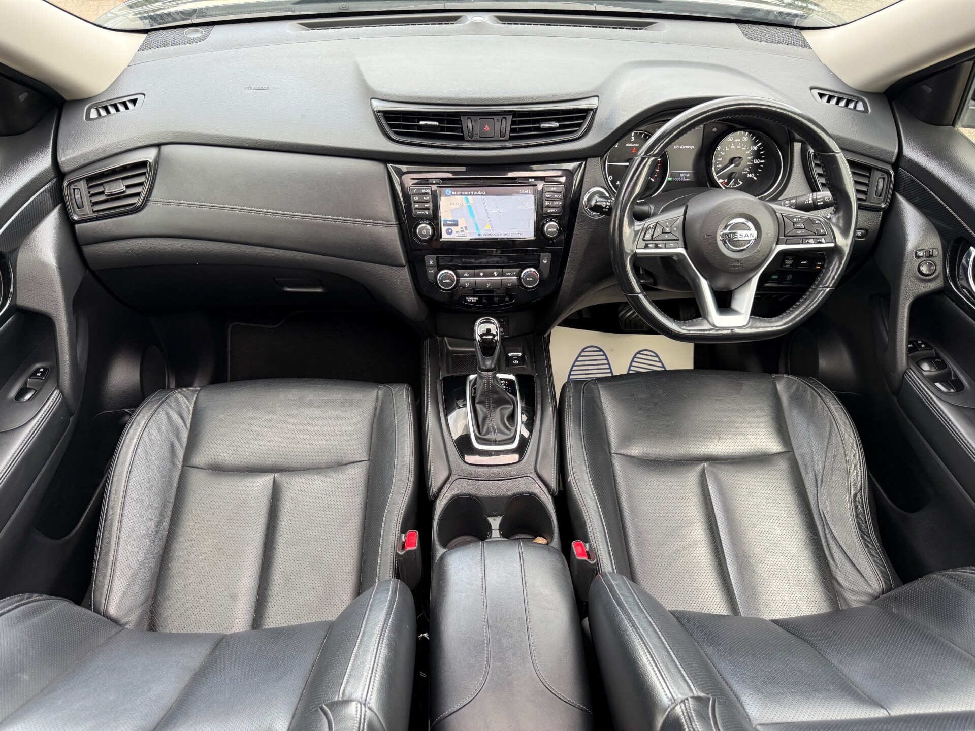 Nissan X Trail