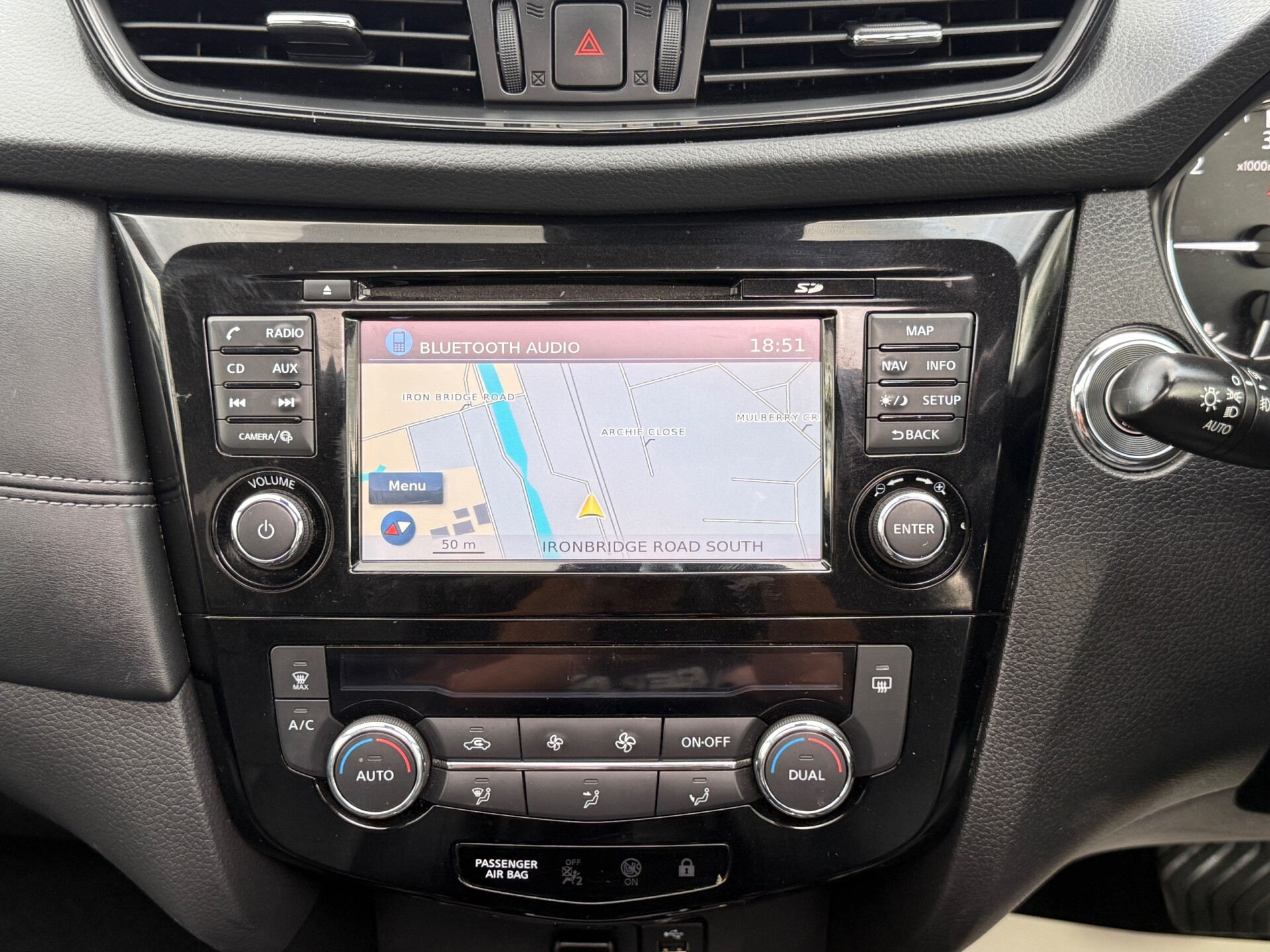 Nissan X Trail