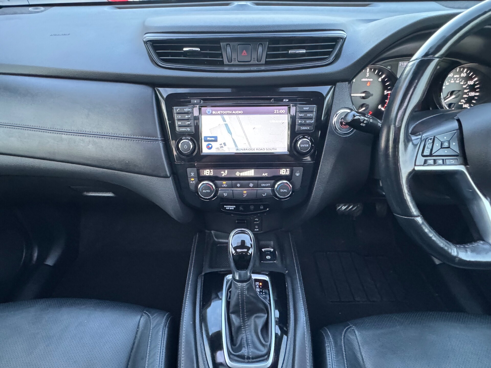Nissan X Trail