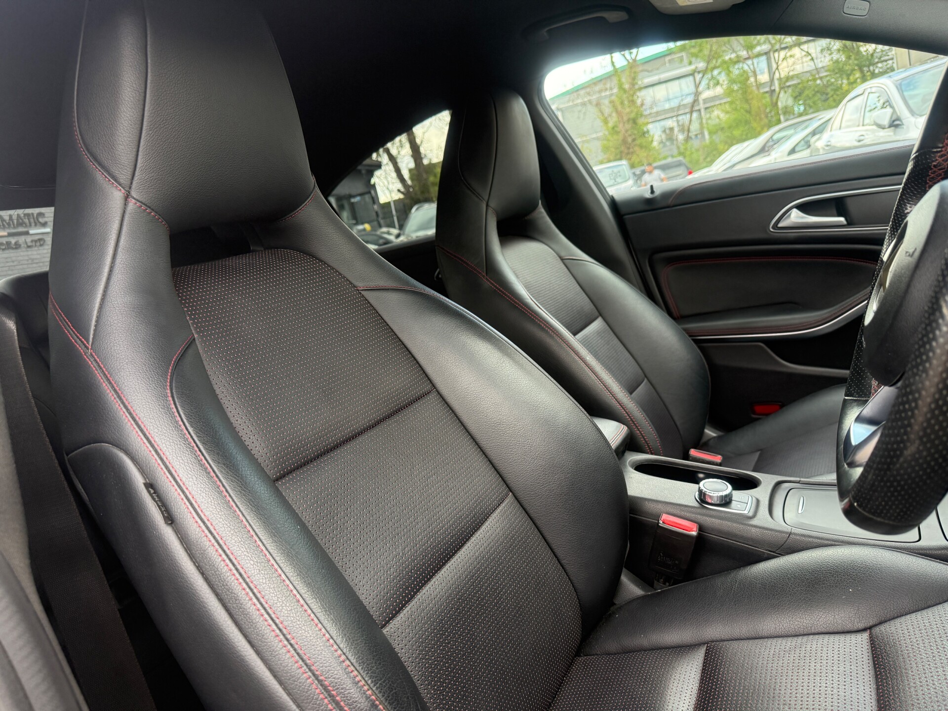 Mercedes Benz CLA