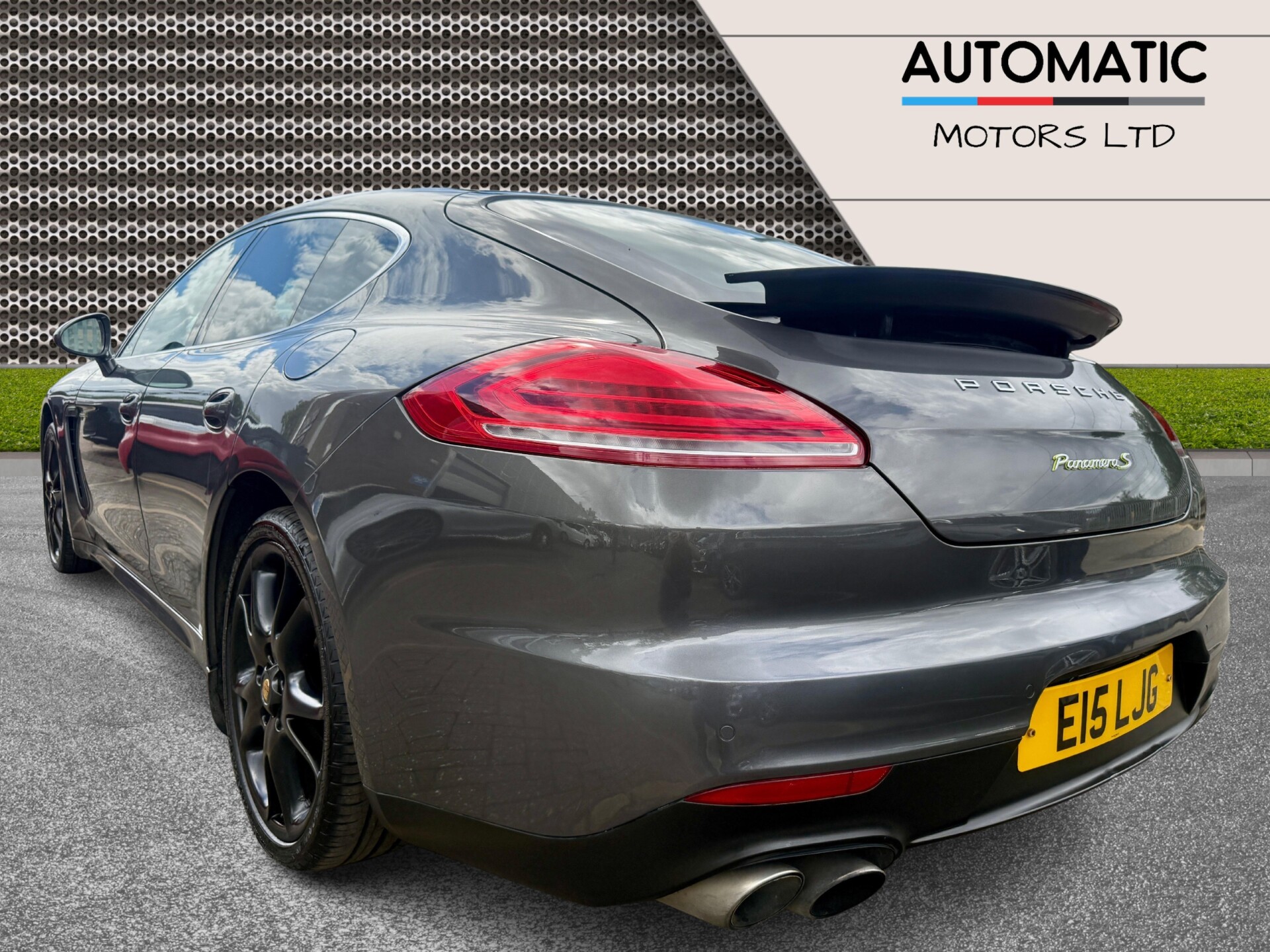 Porsche Panamera
