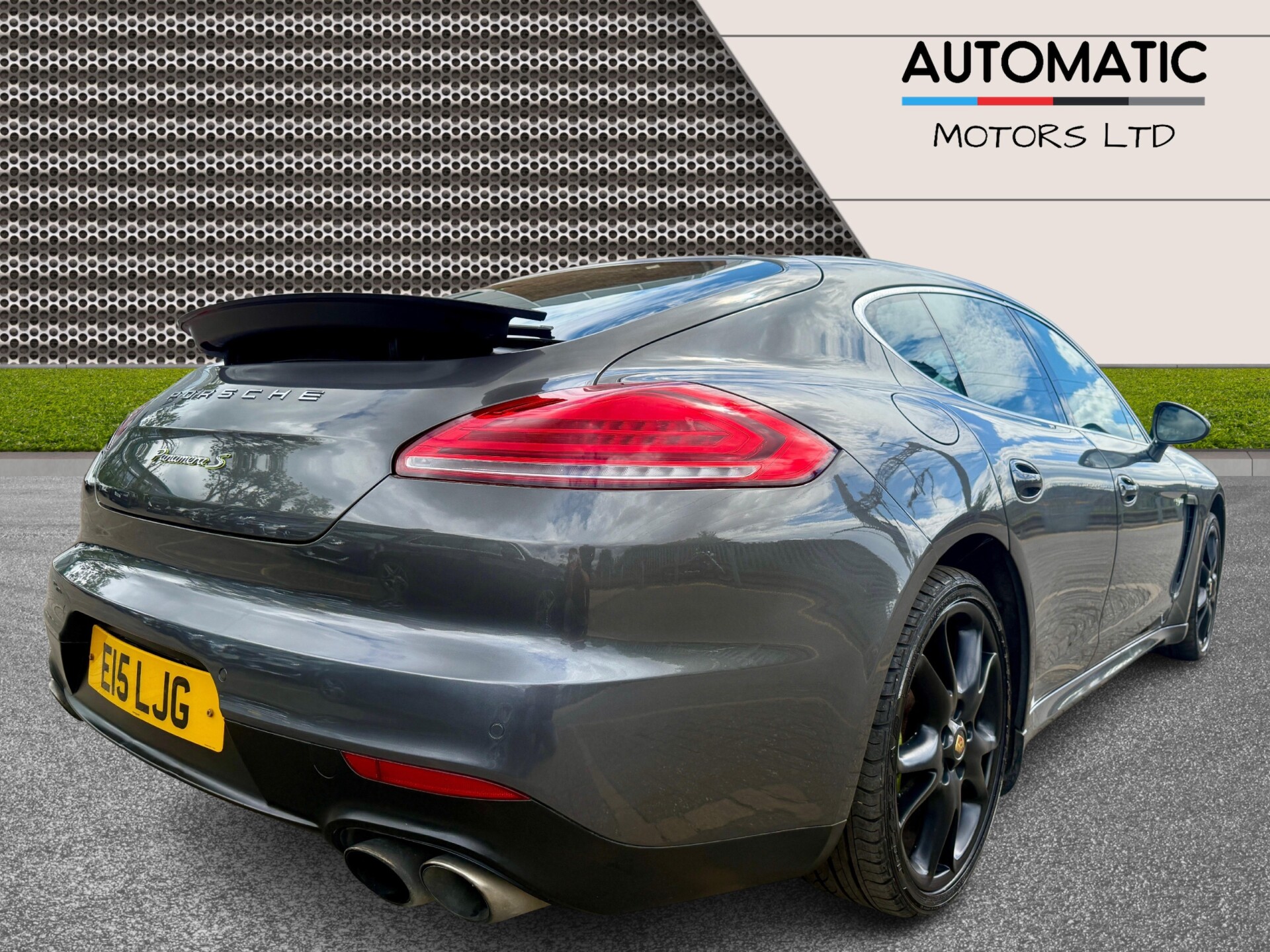 Porsche Panamera