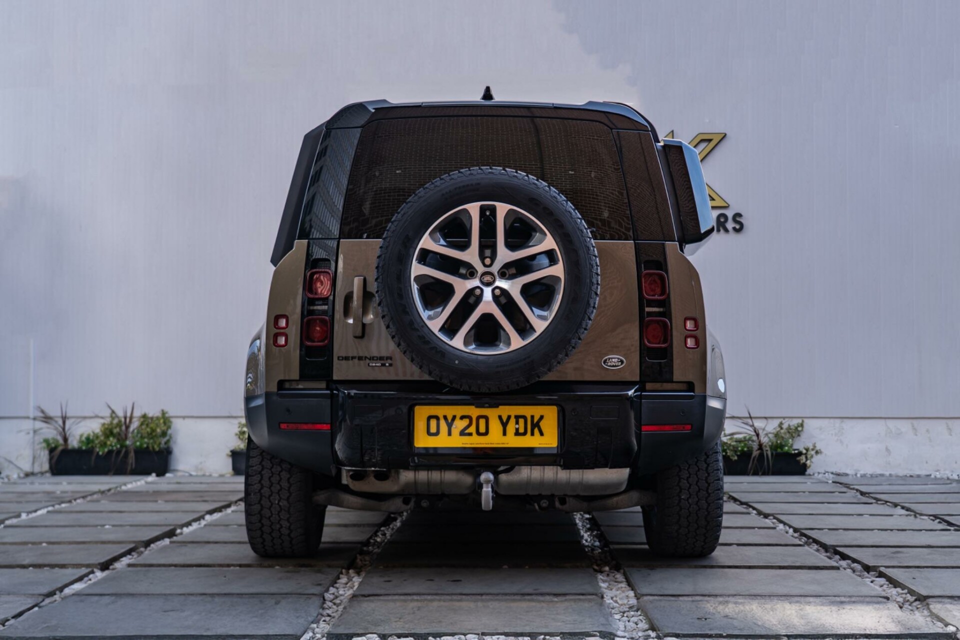 Land Rover 110