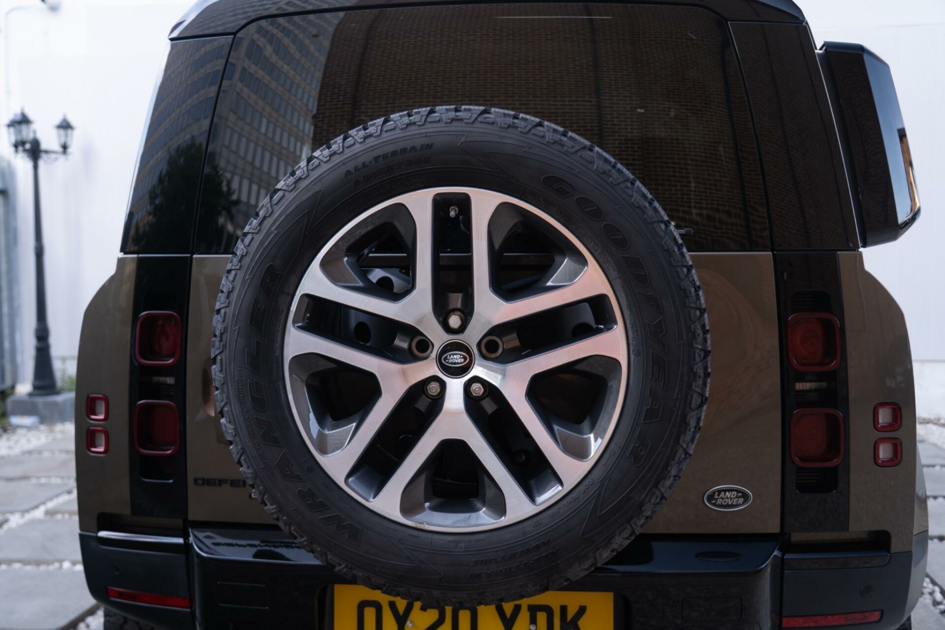 Land Rover 110