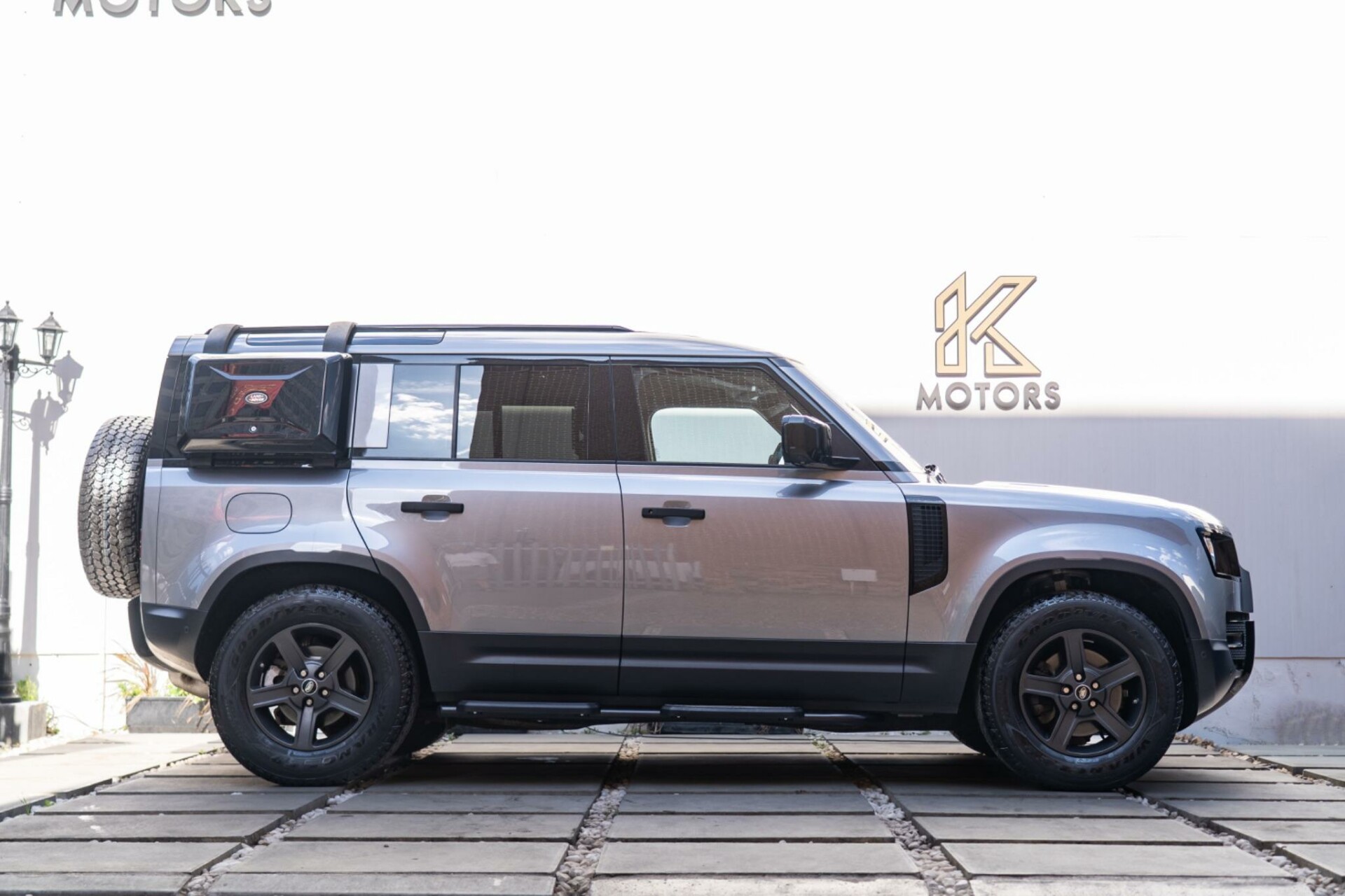 Land Rover 110