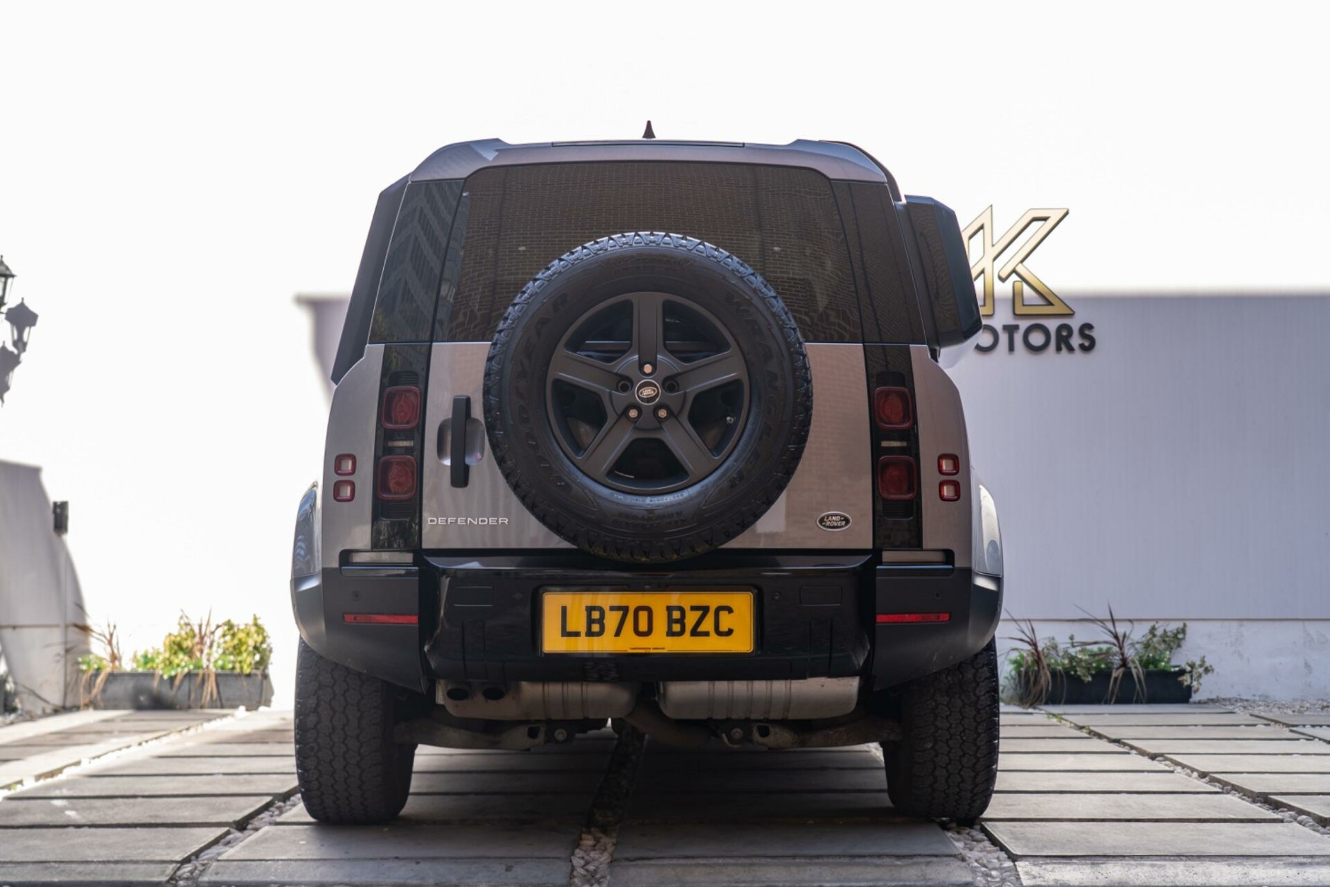 Land Rover 110