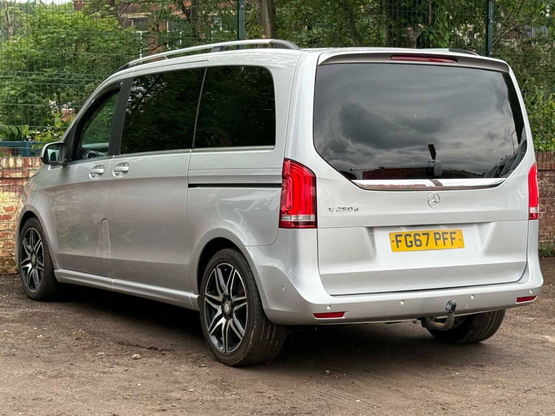Mercedes Benz V Class