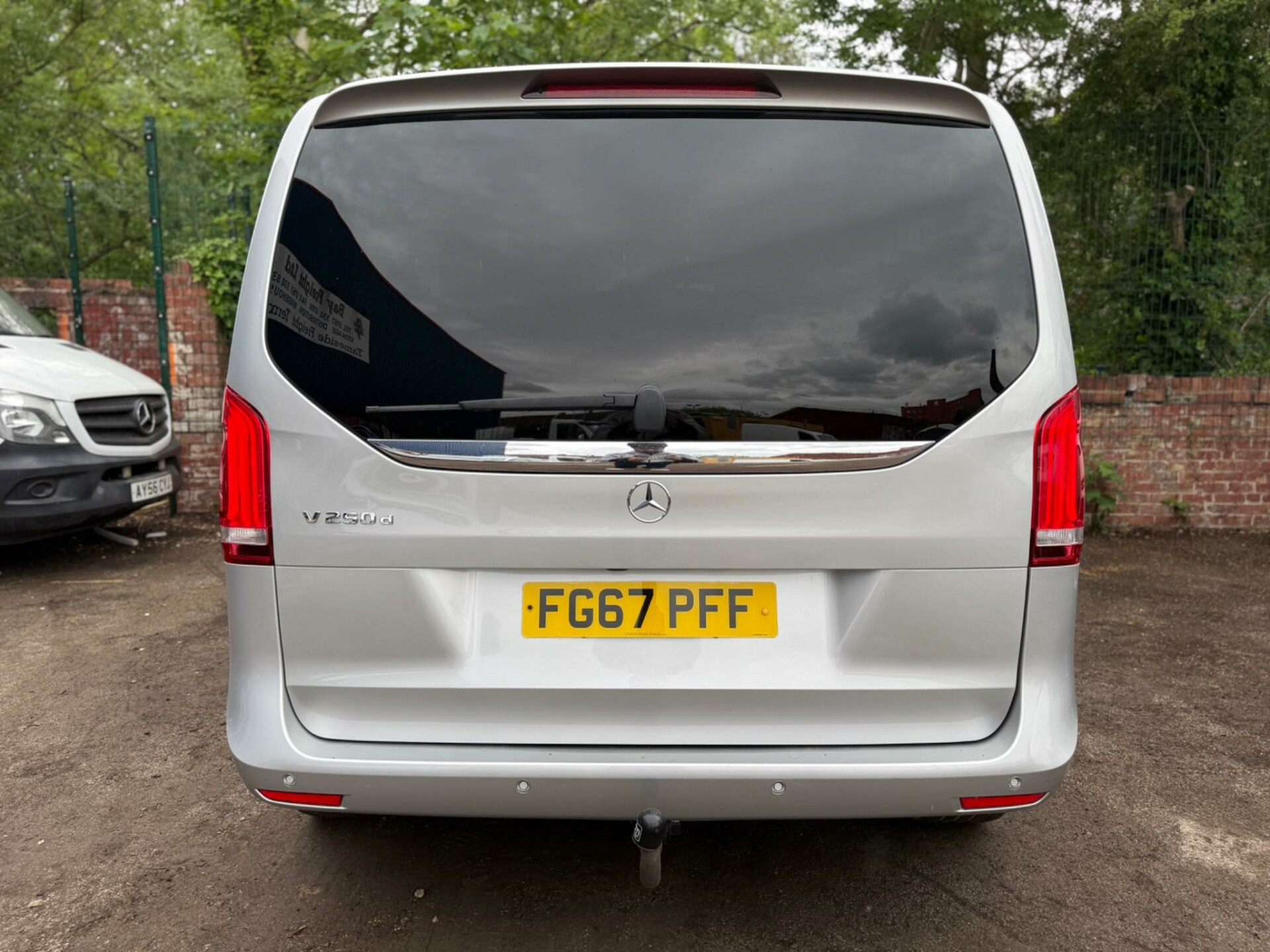 Mercedes Benz V Class