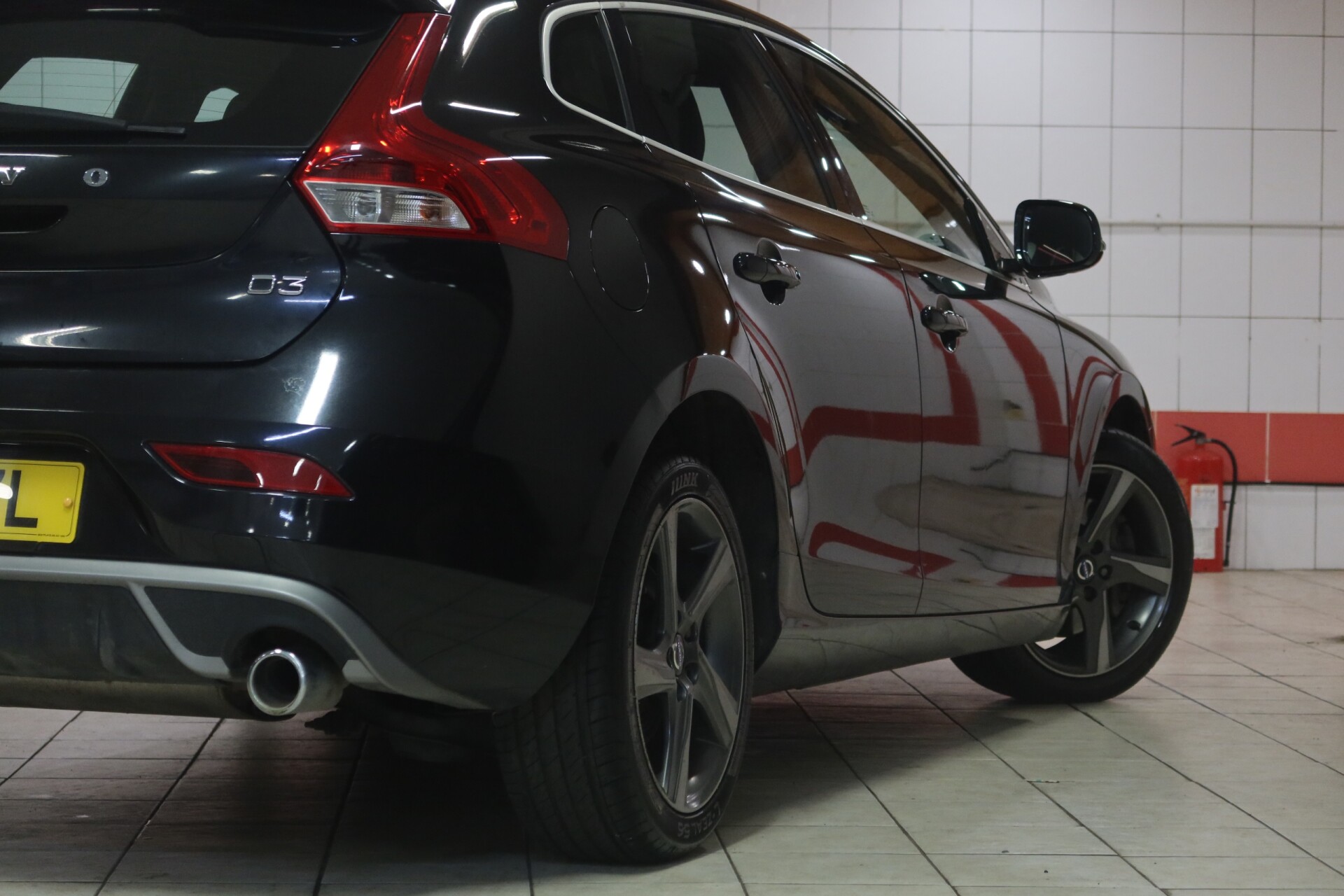 Volvo V40