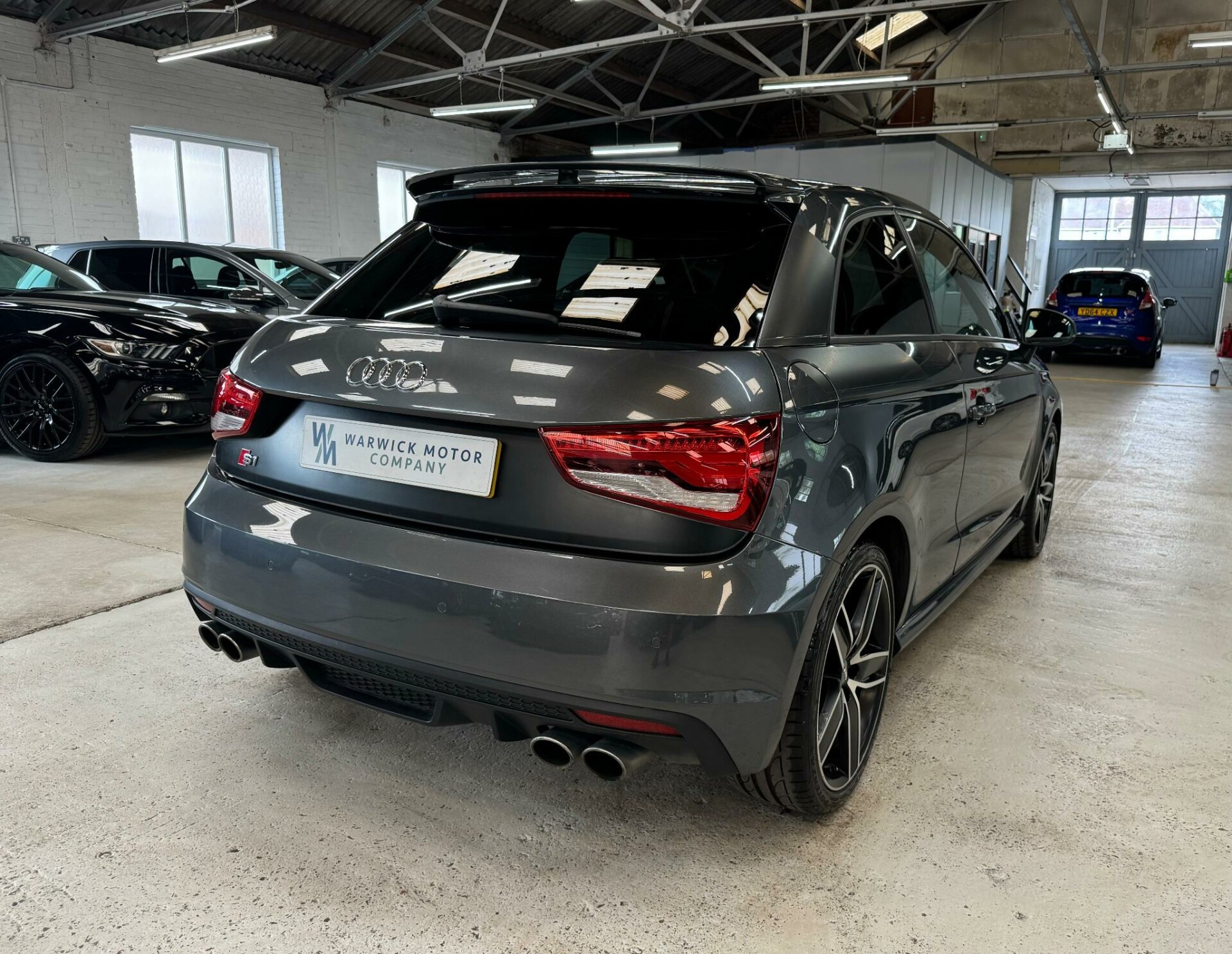 Audi S1
