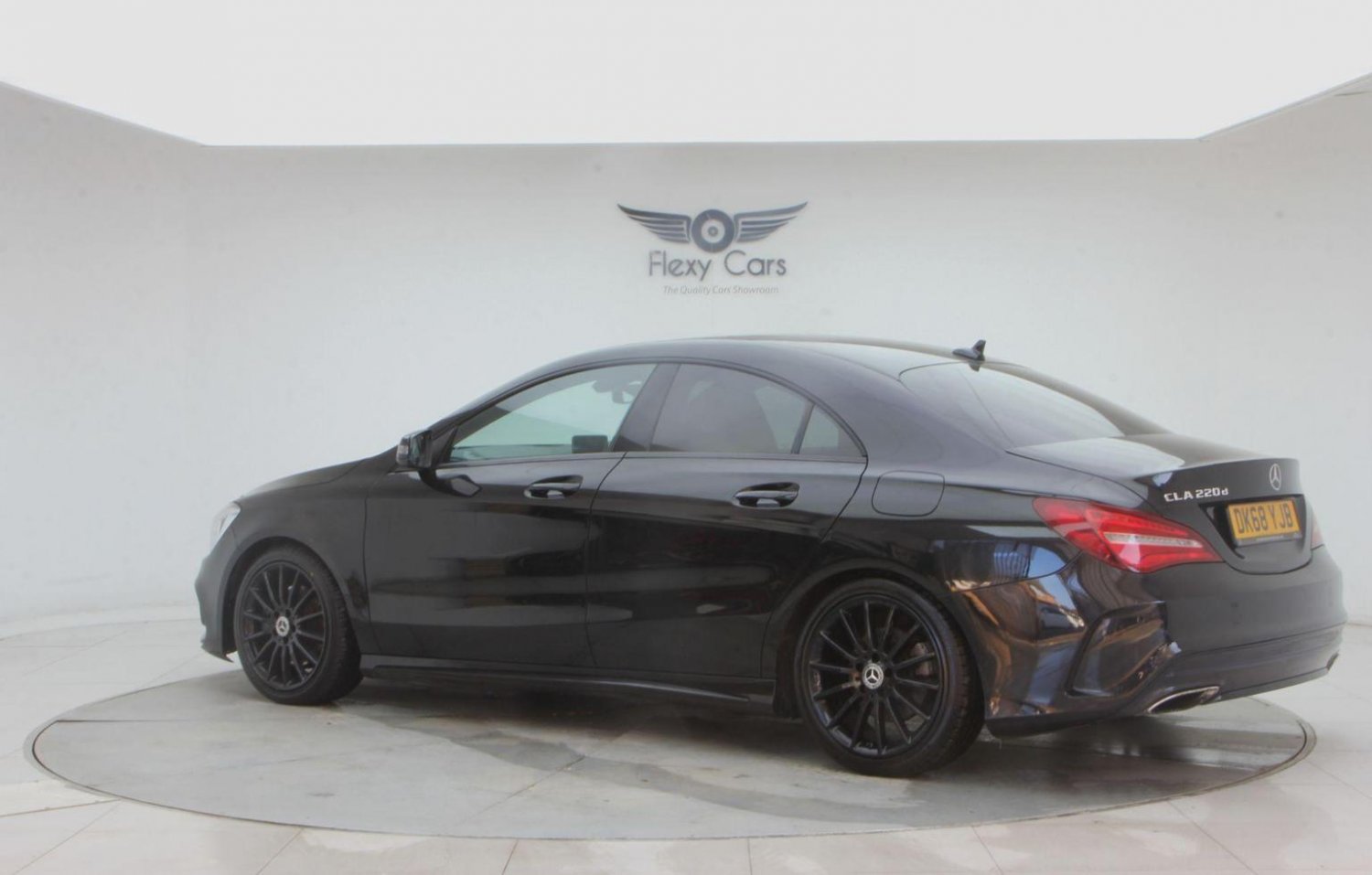Mercedes Benz CLA